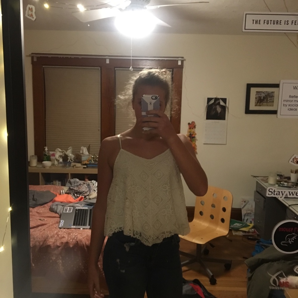 White lacy crop top